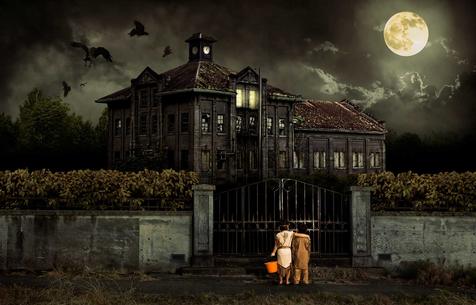 Don’t Scare Off Trick-or-Treaters with a Dirty House!