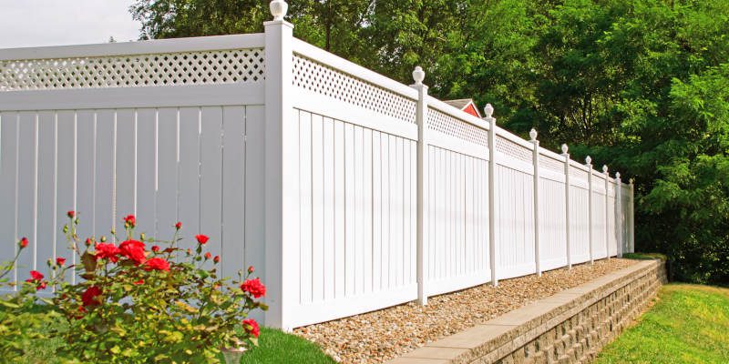 Fence Washing in Williamsburg, Virginia